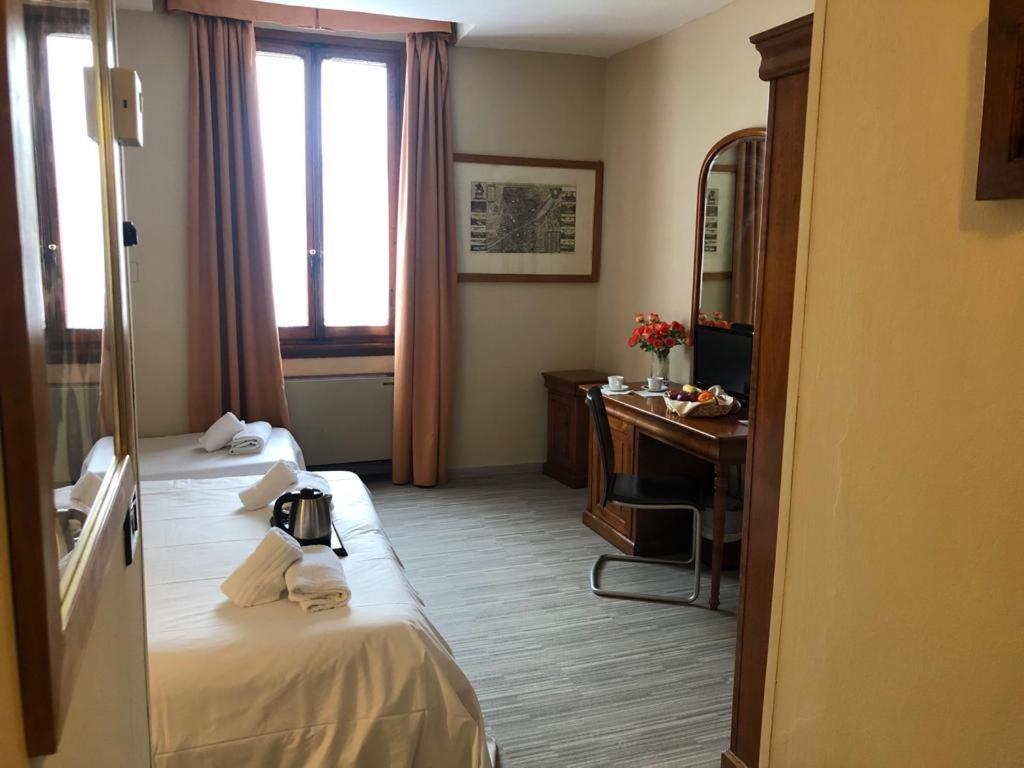 Ih Hotels Firenze Select Exteriér fotografie